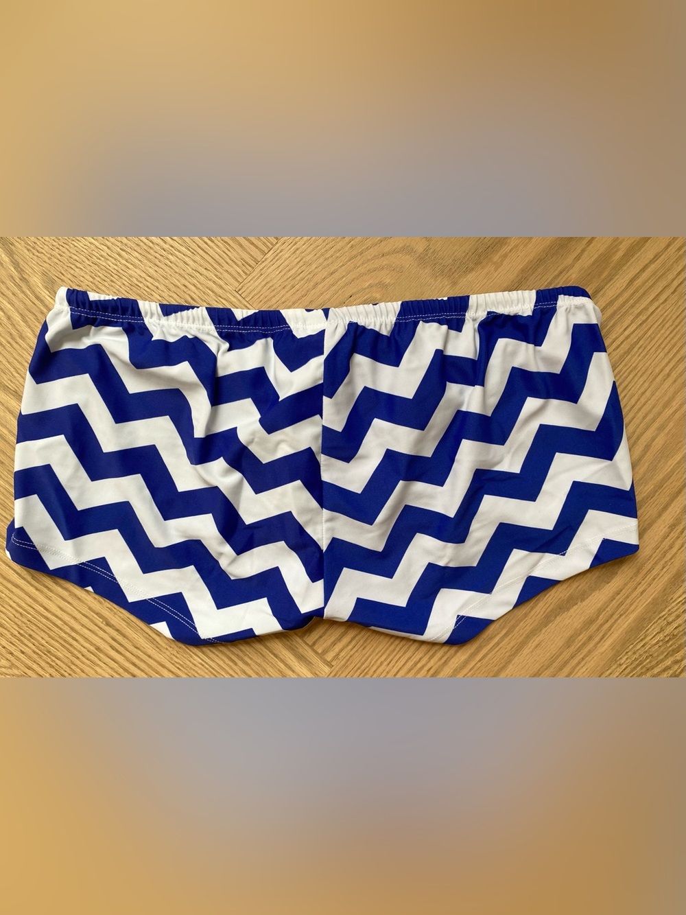 Men's Blue Chevron Ergowear Swim Shorts with Elastic Waist - Picture 4 of 4